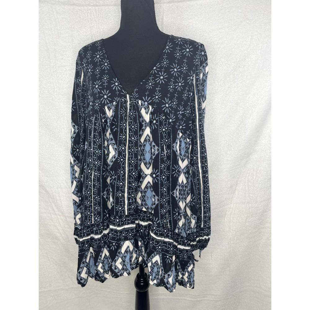 Free People Women's‎ Medium Tunic Top Black Blue White Long Sleeve Boho